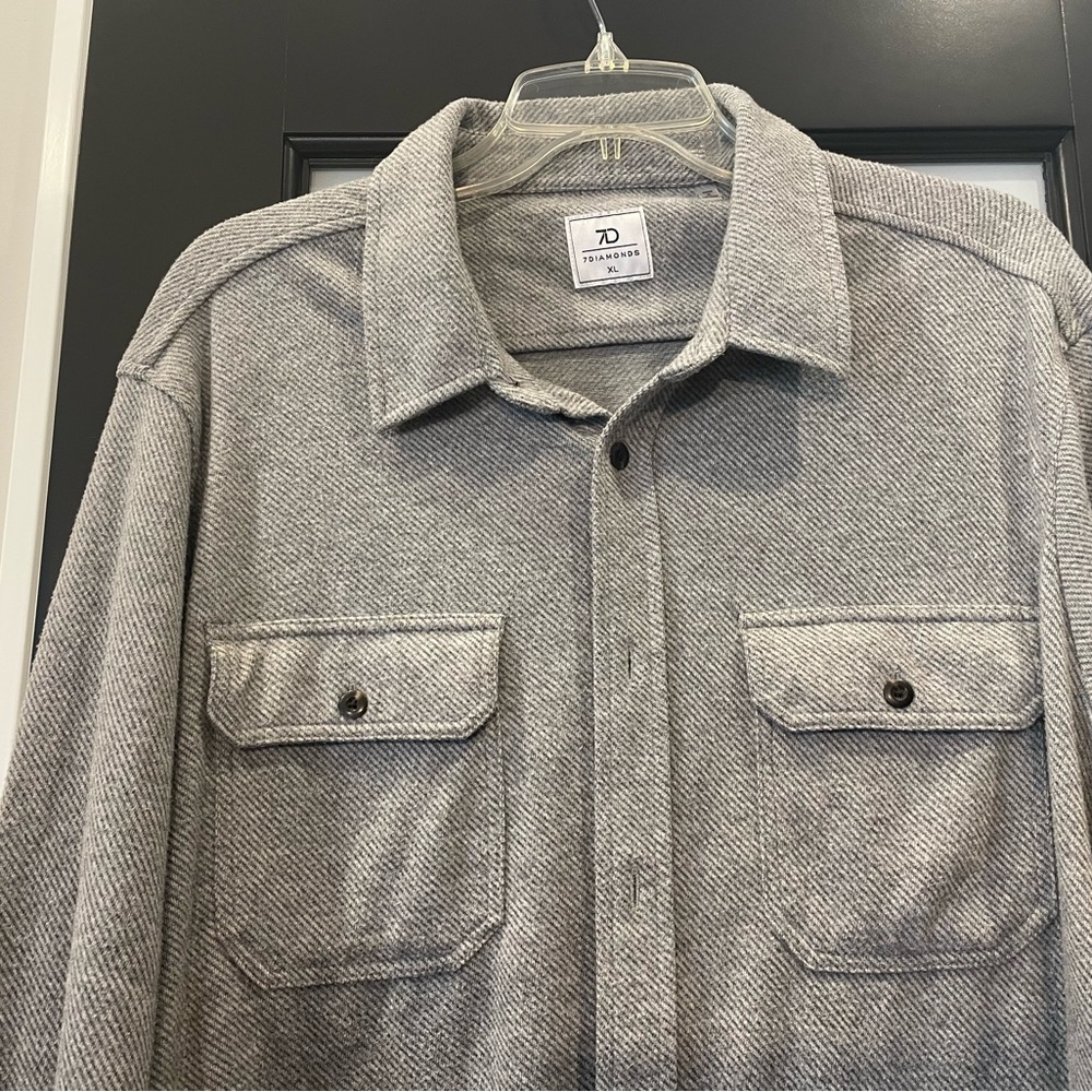 7 Dianonds Men's Gray Shirt XL